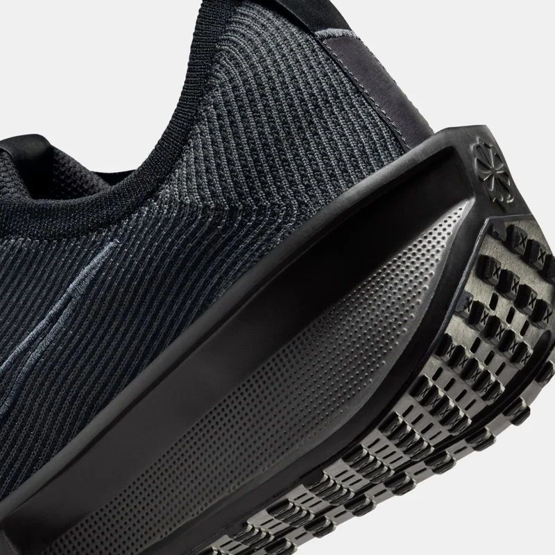 Nike Men's Interact Run Road Running Shoes