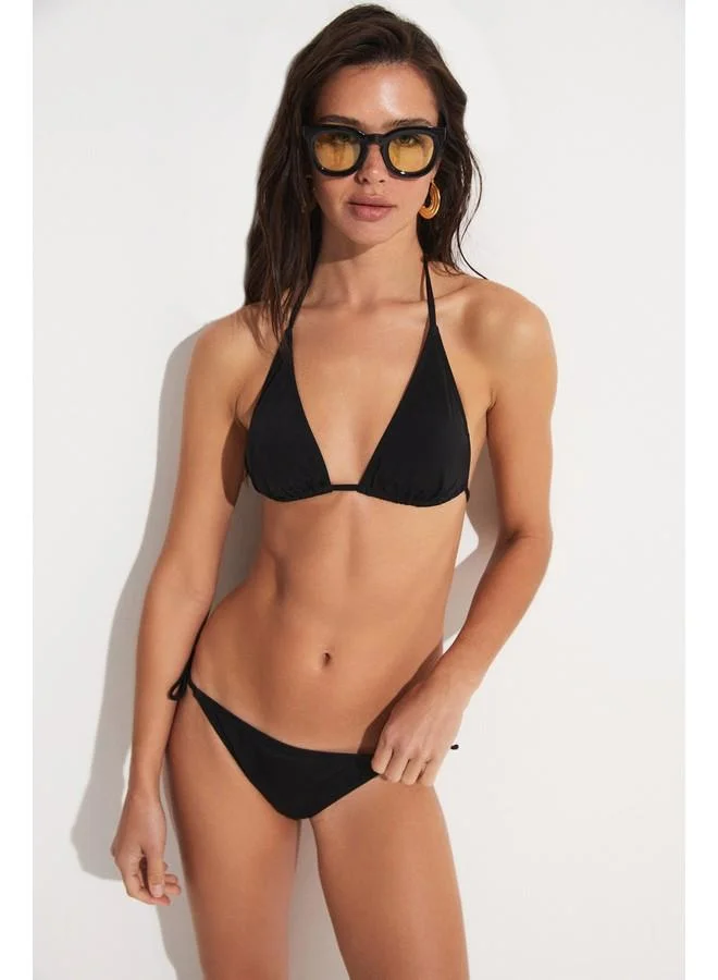 JUNE June Triangle Tie Bikini Set