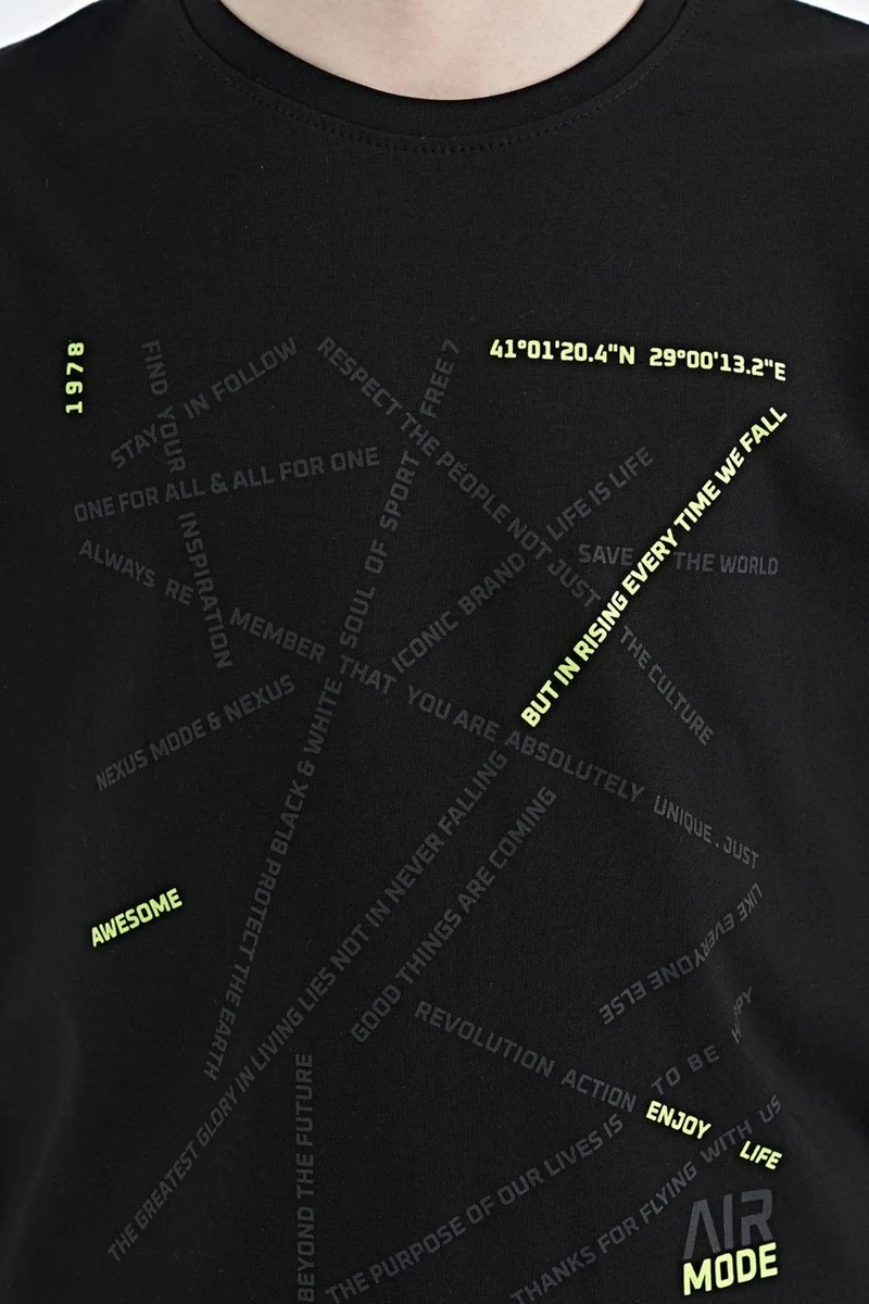 Tommy Life Black Minimal Text Printed Standard Pattern O Neck Boy T-Shirt - 11132