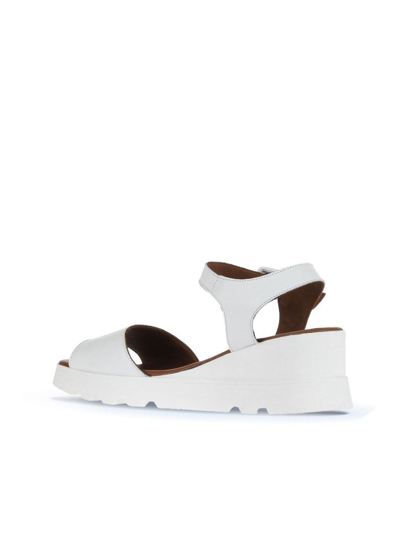 Bueno BUENO Women's Wedge Sandals – Strappy Open-Toe Design with Ankle Buckle Closure and Cushioned Sole for Stylish All-Day Wear  - Image 4