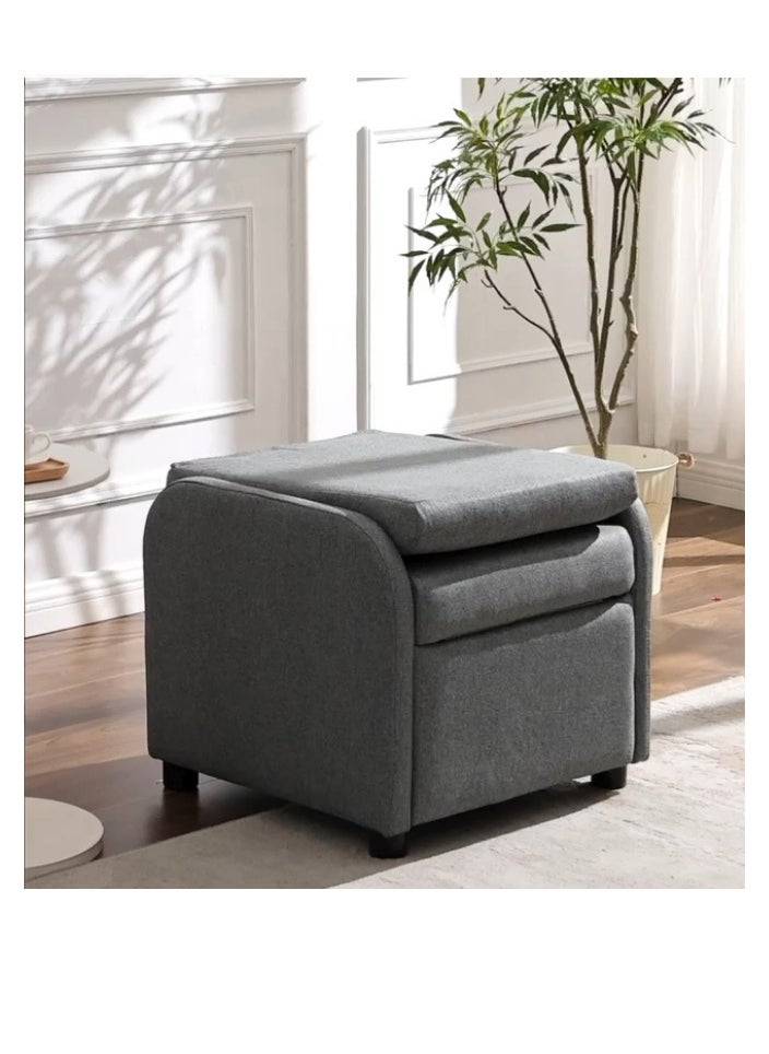 A comfortable, reclining recliner chair – a modern, compact design that fits in any space and offers practical performance. A comfortable, reclining home recliner with a reclining mechanism (80 x 60 x 98 cm)