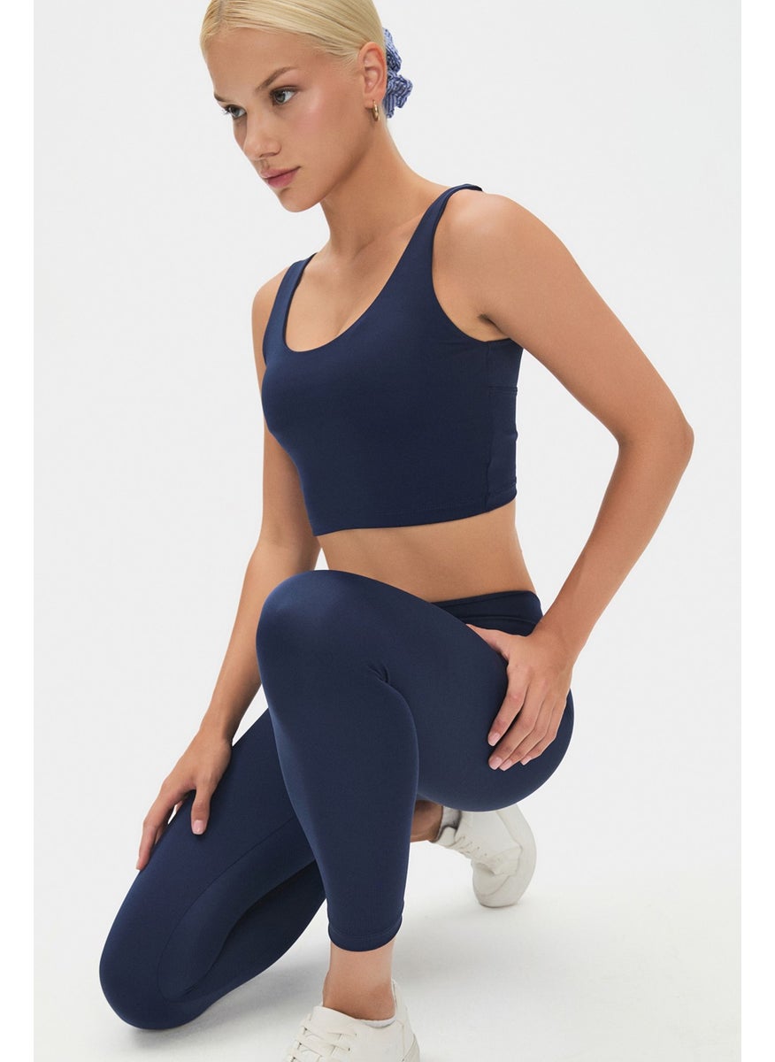 JOYSTAR Women's Black Lightly Supported Back Detailed Covered Sports Bra  - Image 3
