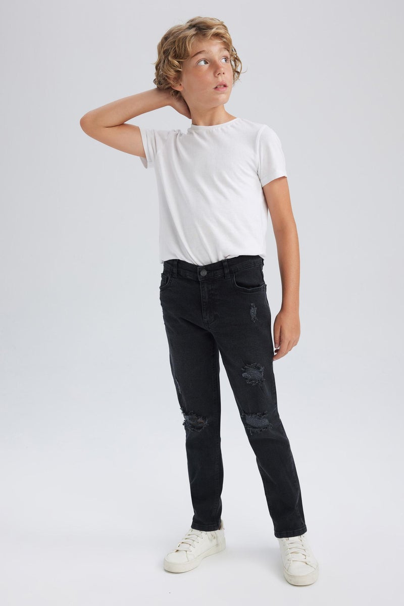 ديفاكتو بنطلون جينز سليم فيت اولادي برجل ضيقة ممزق - Image 4