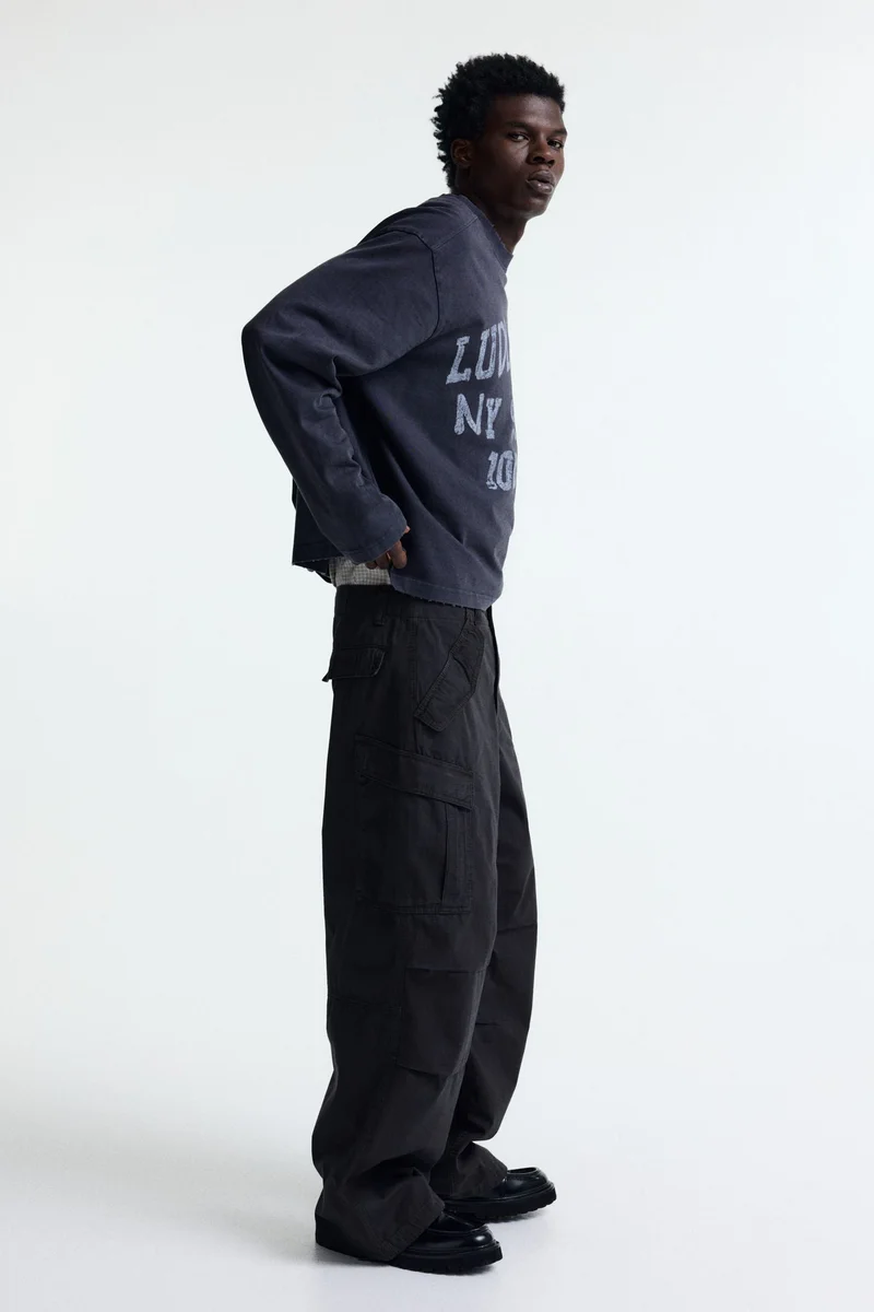 H&M  Loose Fit Cargo trousers for Men | Best Price UAE