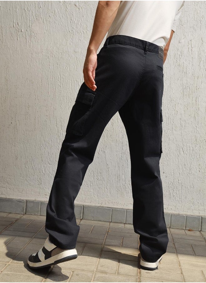 Hubberholme Men's Navy Cotton Blend Solid Pattern Full Length Cargo Relaxed Trouser  - Image 4