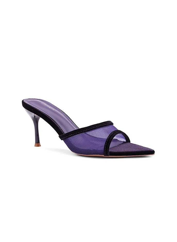 أيقون Night Purple Delicate Classic design with refined heel.