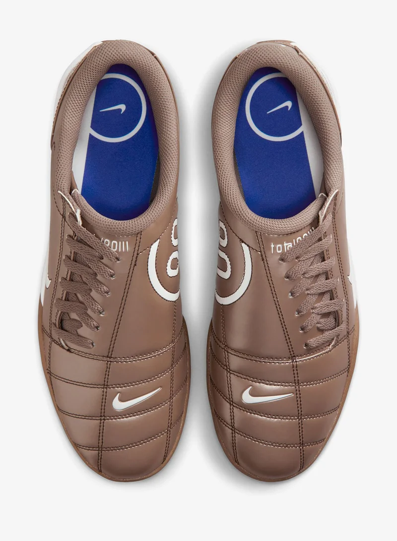 نايكي إجمالي