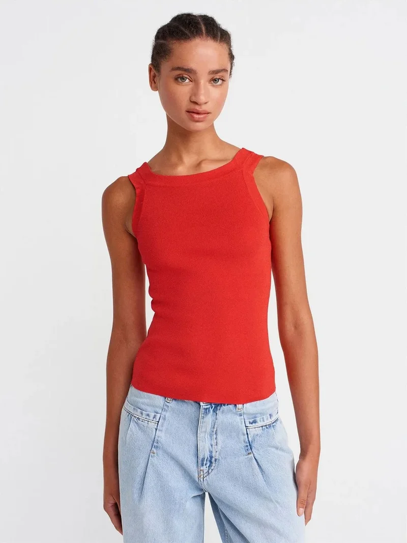 ديلفين DILVIN Sleeveless Ribbed Square-neck Blouse