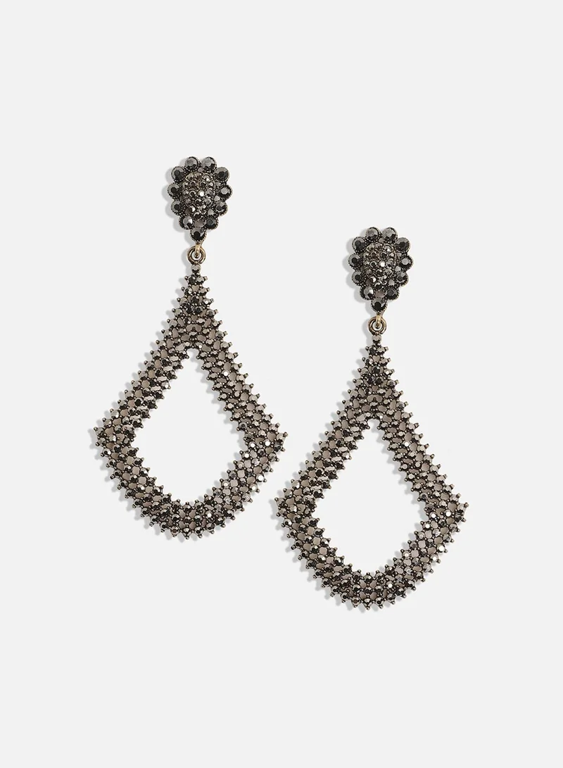 SOHI Intricate Cluster Anchor Artificial Drop Earring Jewellery