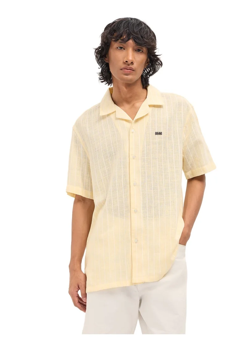 THE BEAR HOUSE Men’s Classic Short Sleeve Casual Shirt – Lightweight, Breathable, and Designed for a Smart Yet Easygoing Look All Day Long