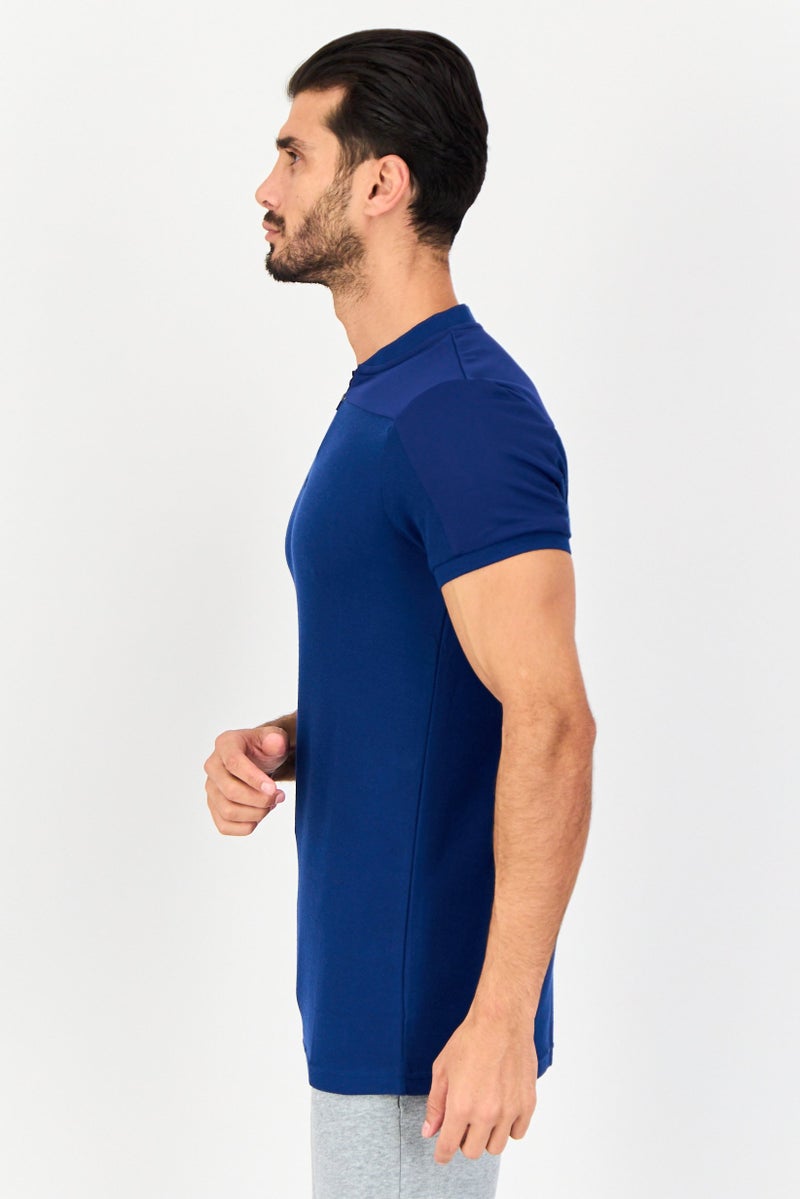 PUMA قميص بولو خارجي بأكمام قصيرة للرجال بتصميم ضيق مع شعار مطرز، أزرق - Image 2