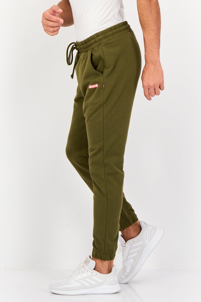 Levi's سروال رياضي عادي للرجال بشعار العلامة التجارية، زيتوني - Image 2