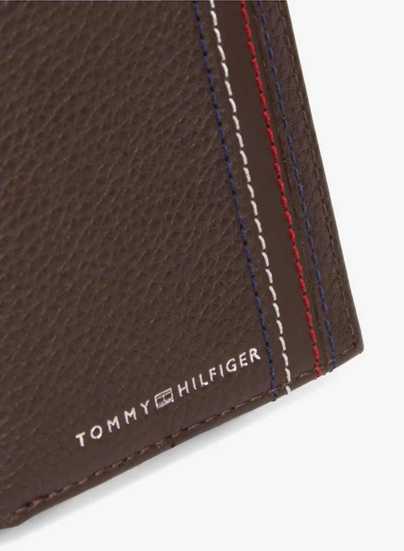 TOMMY HILFIGER  Central Trifoild for Men | Best Price UAE