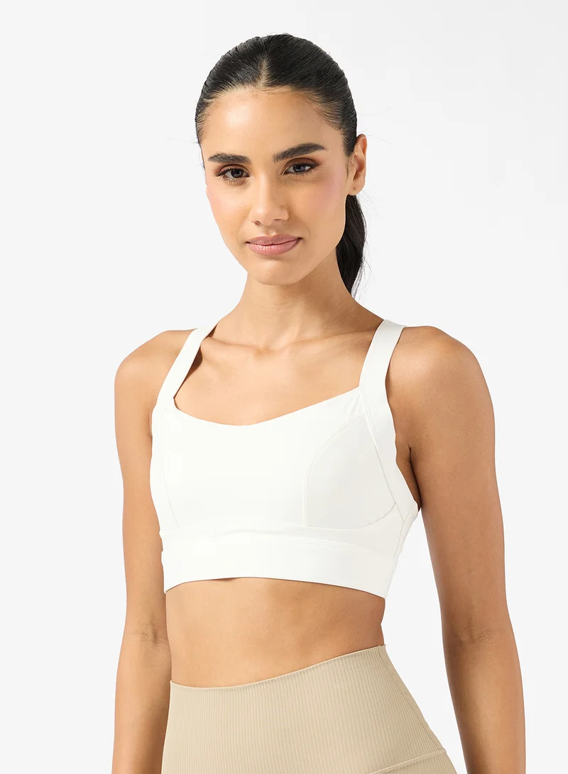 فورورد حمالة صدر رياضية بأشرطة وإغلاق خلفي