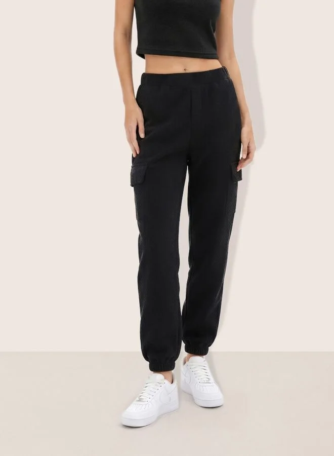 Women Relaxed Fit Solid High Rise Joggers