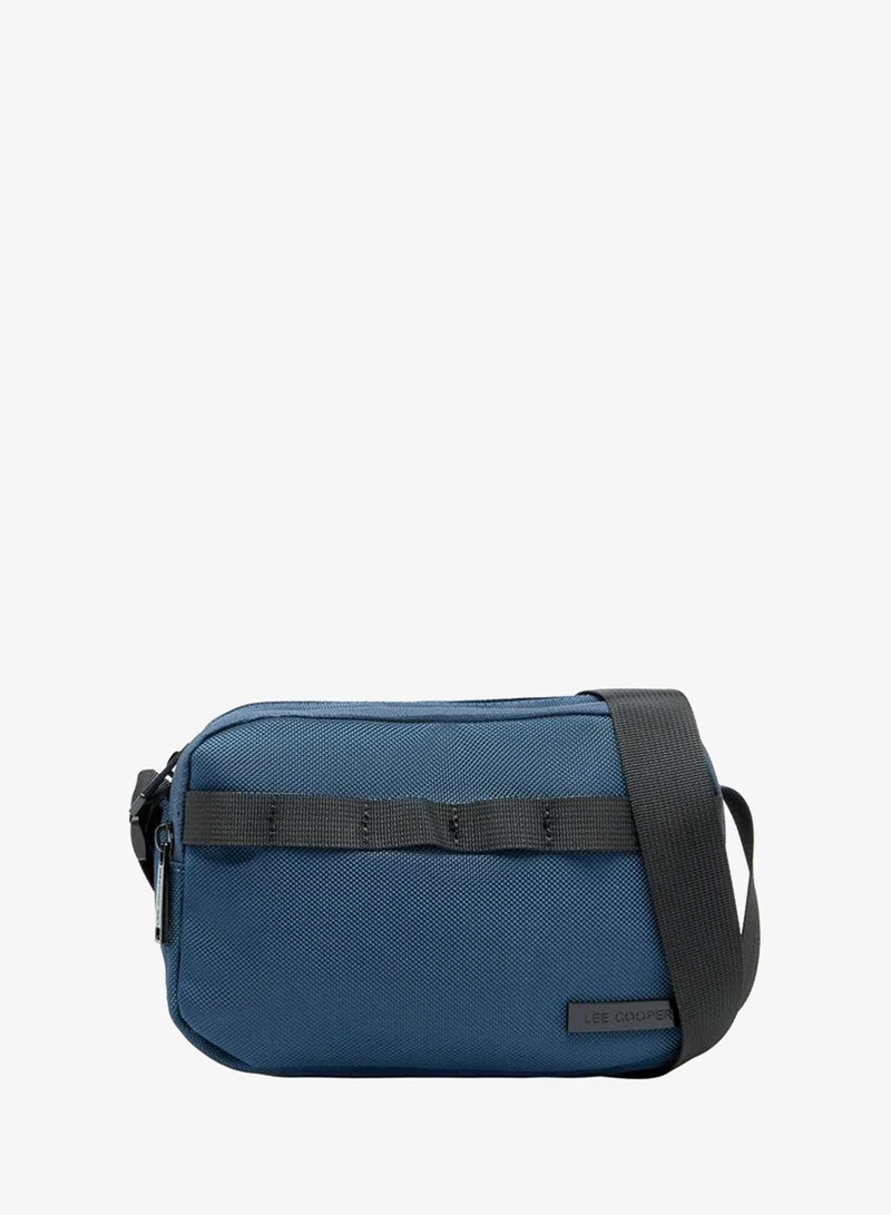 لي كوبر Men Textured Crossbody Bag