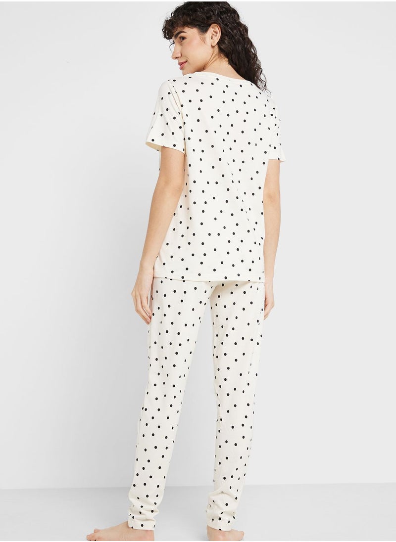 Disney - Crew Neck Graphic T-Shirt & Pyjama Set - Image 1