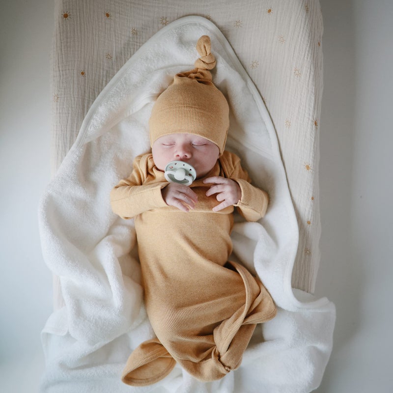 mushie Baby Hooded Towel | Organic Cotton (Pearl) - Image 4