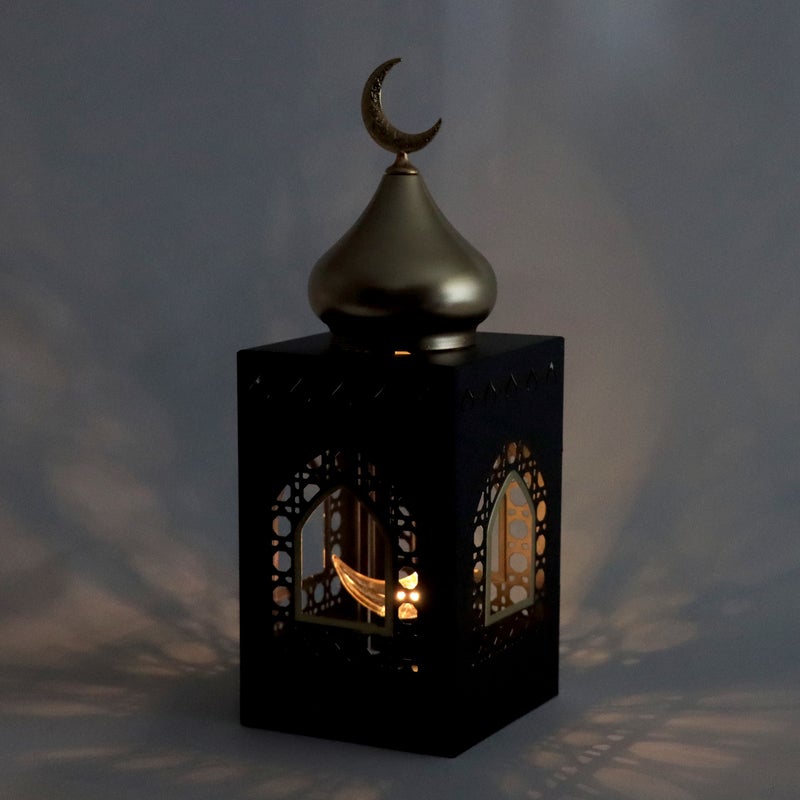 فاملي شيب فانوس رمضان حديد بإضاءة أسود - Image 1