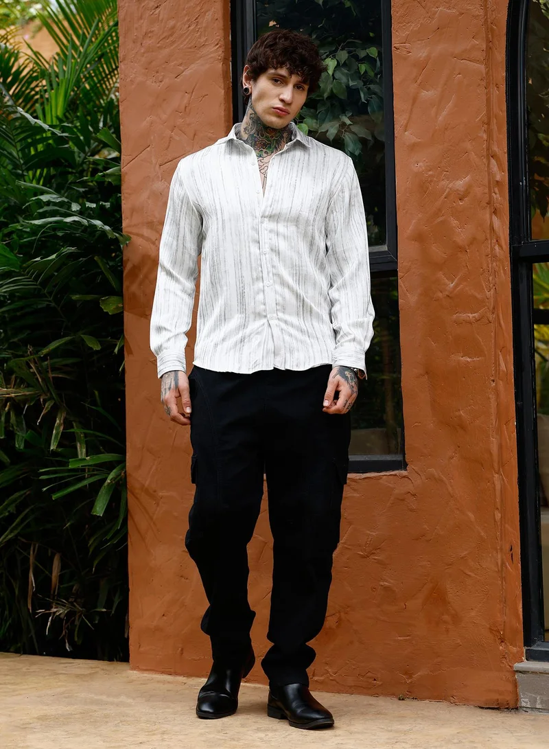 Campus Sutra Campus Sutra Men Grazed-Textured Shirt | Spread Collar Long Cuffed Sleeves | Button Closure Curved Hem | Abstract-Print Creased | Woven Fabric For Casual & Daily Wear | Cream White