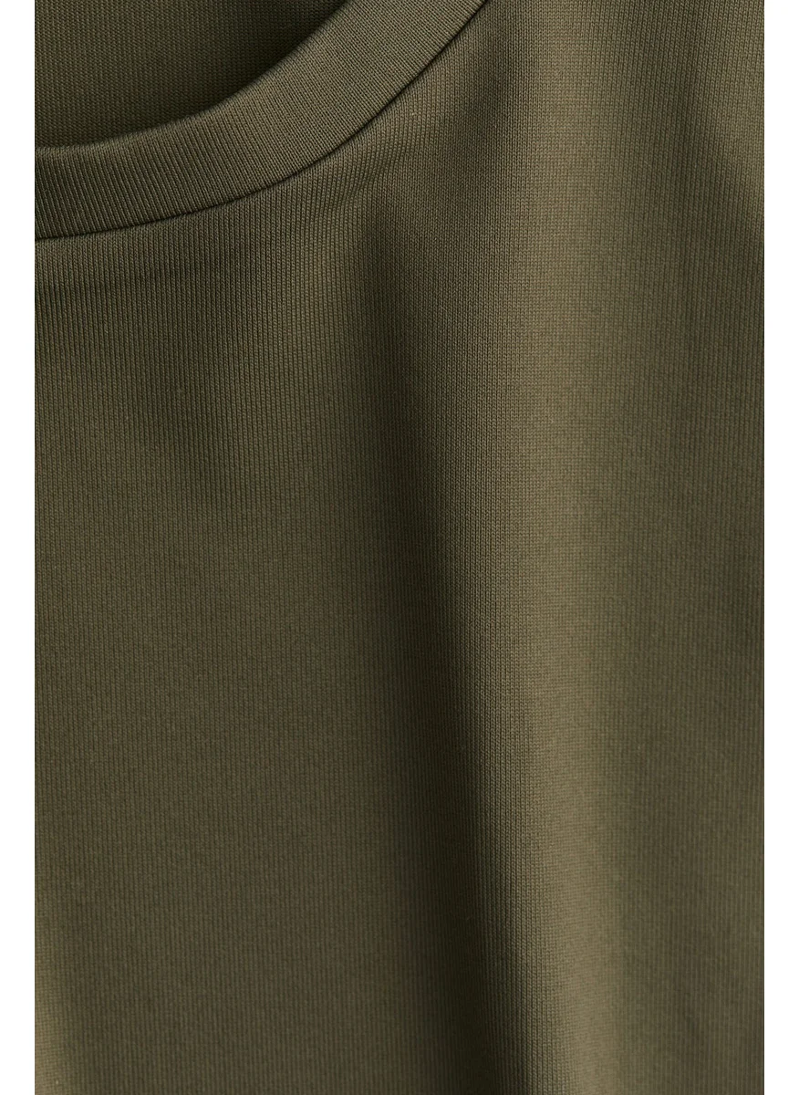 اتش اند ام Fitted Microfibre T-Shirt