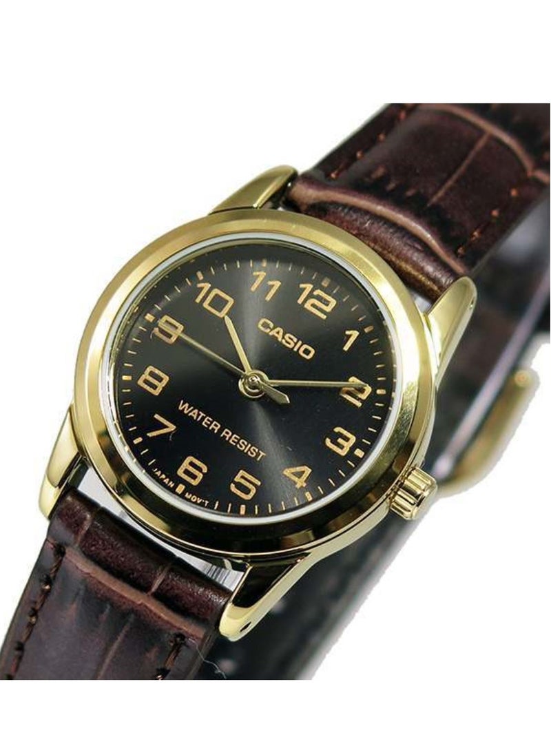 CASIO - مجموعة ساعات تناظرية مقاومة للماء للزوجين MTP/LTP-V001GL-1BUDF - Image 1