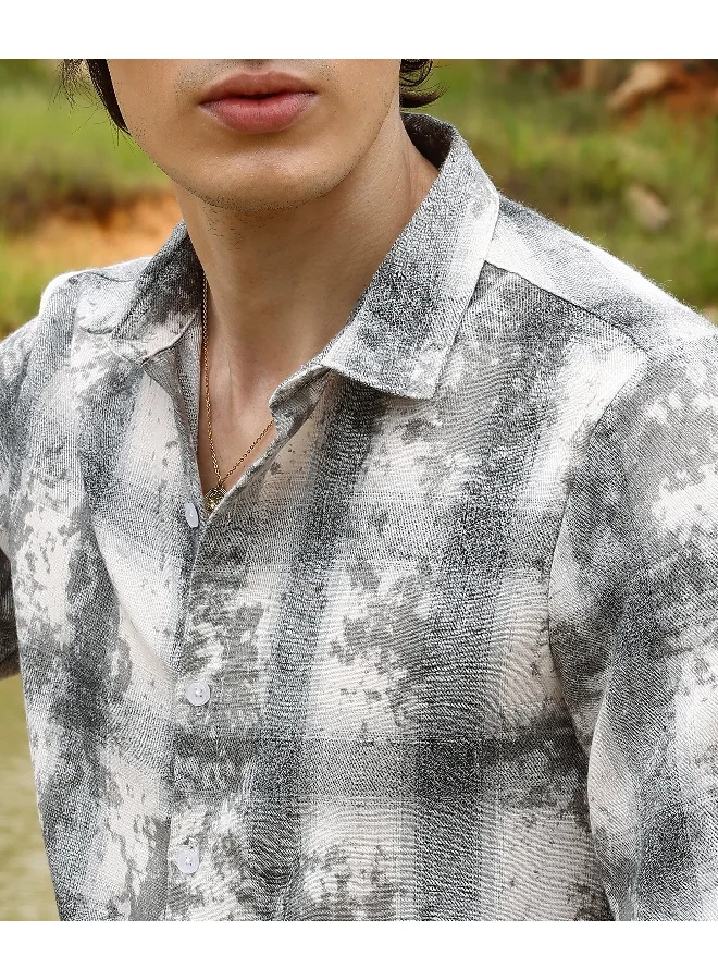 Campus Sutra Men's Moon Grey Splash Check Shirt For Casual Wear | Spread Collar | Long Sleeve | Button Closure | Shirt Crafted With Comfort Fit For Everyday Wear