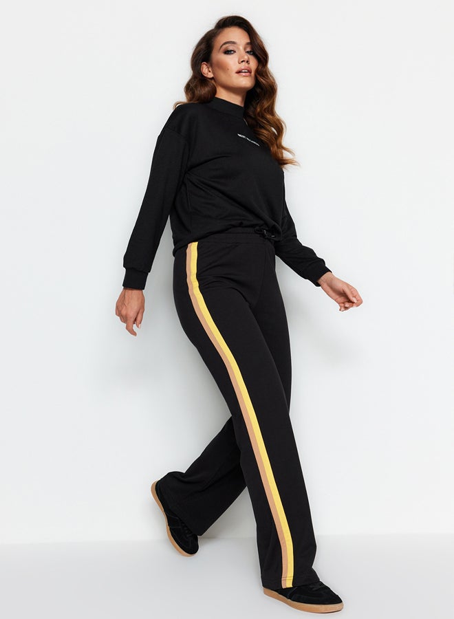 trendyol Straight Sweatpants  - Image 1