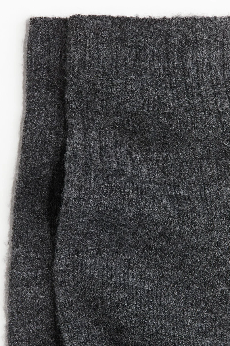 اتش اند ام Gloves