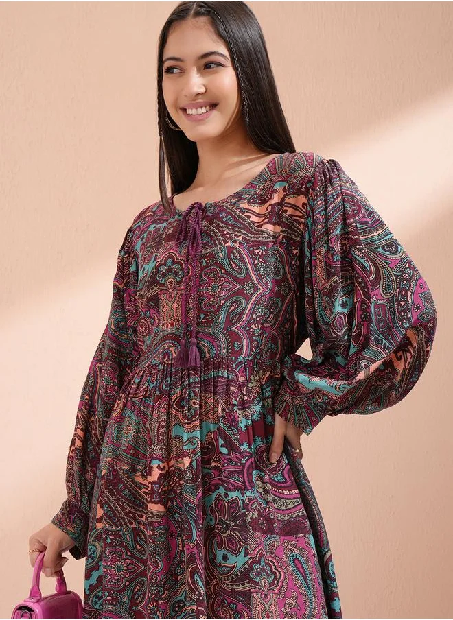 فيشود Vishudh Women Paisley Print Tie-Up Neck A-Line Knee-Length Dress