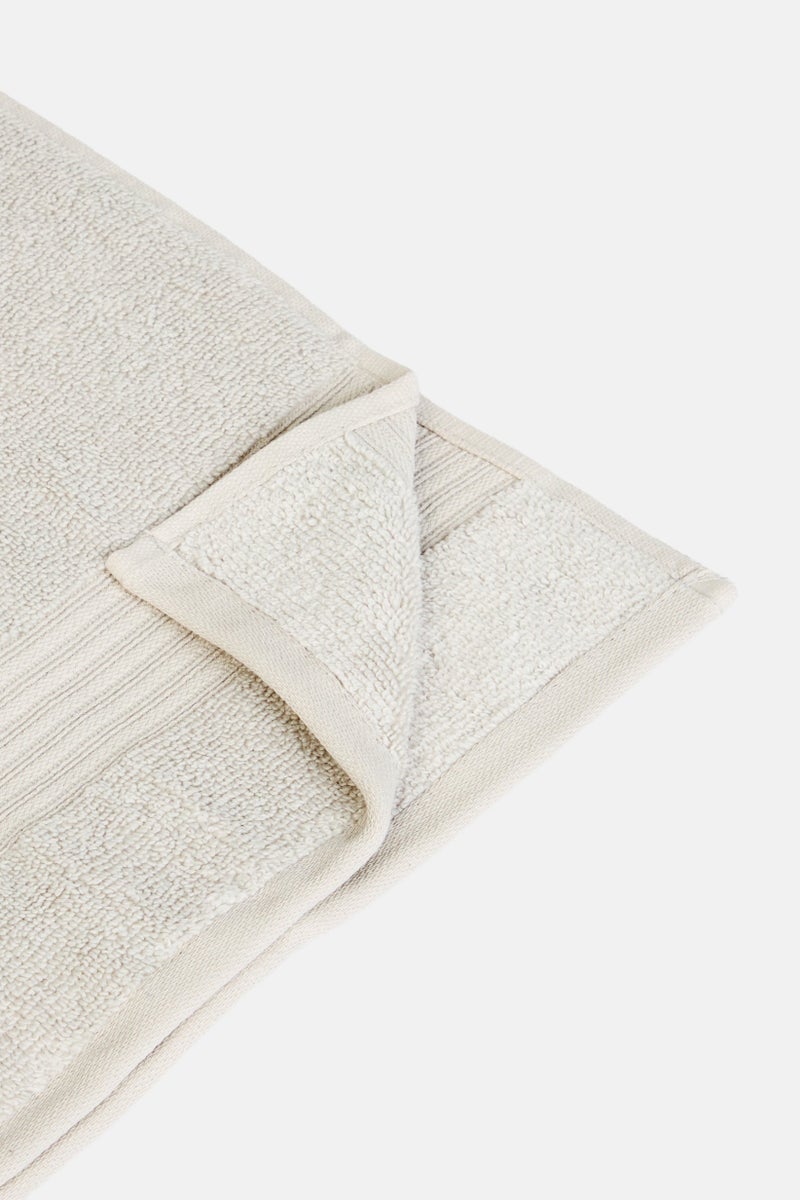 Kathy Ireland Zero Twist Cotton Bath Towel, Light Grey - Image 3