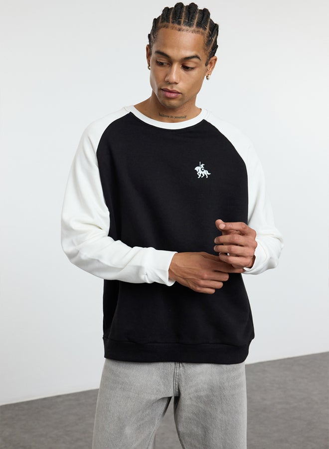 trendyol Black Oversize/Wide Cut Raglan Sleeve Printed Detail Color Block Non-raised Sweatshirt - Image 1