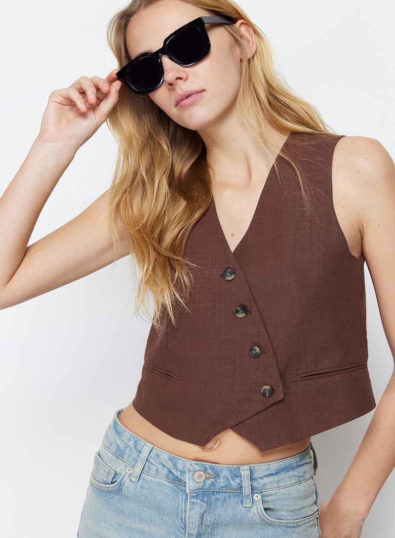 trendyol Limited Edition Brown Crop Fitted Button Detailed Woven Linen Look Vest - Image 4