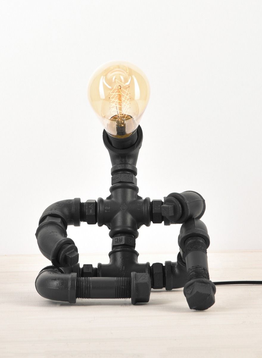 Attendre table lamp - Black