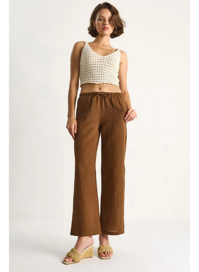 Ginger Pullon Straight Fit Pants