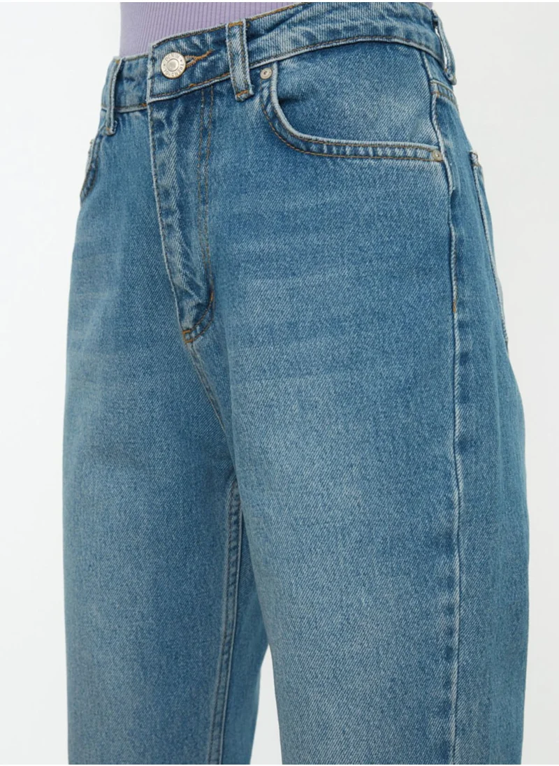 trendyol High Waist Straight Jeans
