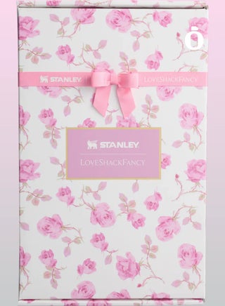 Stanley x LoveShackFancy Quencher 40OZ Ribbon Rosa,Presented in Elegant Gift-Ready Packaging - view 4