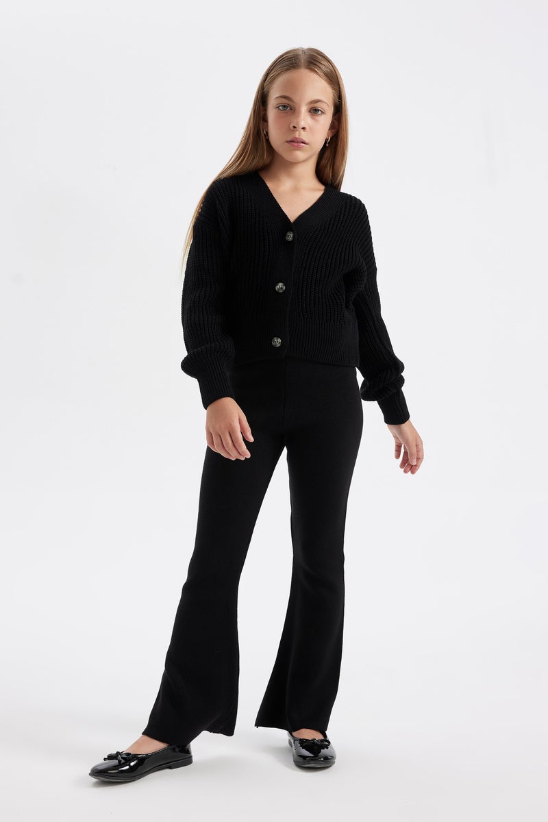 ديفاكتو كارديجان بناتي قصة عادية بياقة V - Image 2