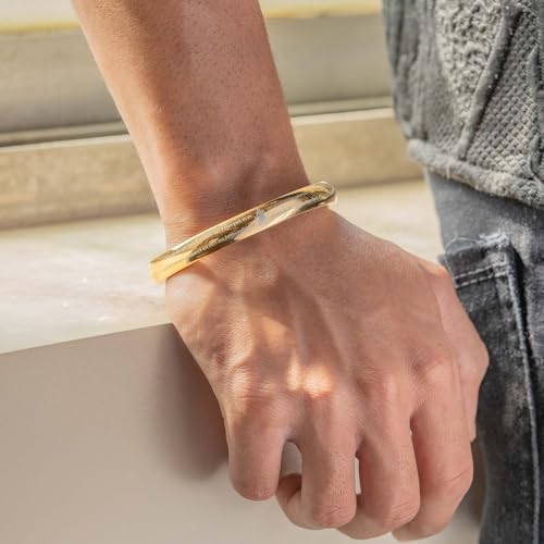 Mesmerize 9-Verse Hanuman Chalisa Bracelet for Men, Stainless Steel Kada, Spiritual Hindu Jewelry, Waterproof and Hypoallergenic (Gold, XL: 2x14 74.1 mm Inner Diameter) - Image 3