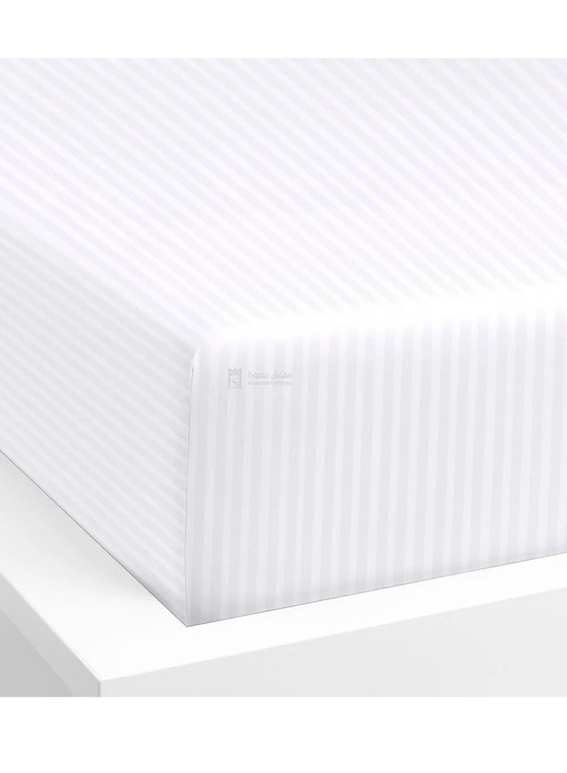 هاوس ون طقم لحاف | بتصميم فندقي مخطط 100% قطن 250 غرزة - أبيض - Image 2