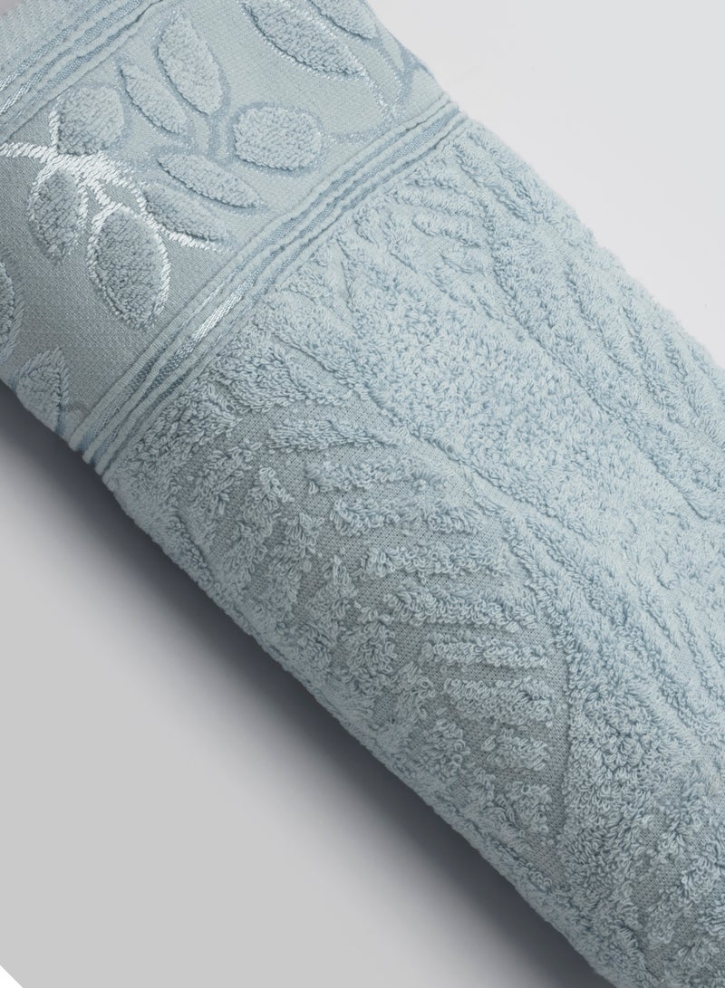 Jacquard Tree Branch Towel Size: 55 x 115 cm Elegant design and irresistible luxury 100% Egyptian cotton Highly absorbent and extremely soft