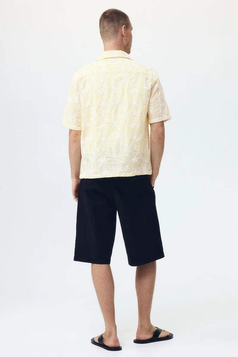 H&M  Regular Fit Embroidered resort shirt for Men | Best Price UAE