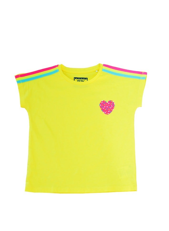 ويني بي تي شيرت بناتي قصير الأكمام مع شريط كتف قوس قزح وطبعة قلب حلوى ثلاثي الأبعاد 2-12T - Image 5