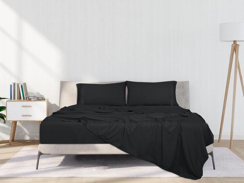 ROYALE LINENS طقم شراشف كاملة 4 قطع من رويال لينينز - فراش مايكروفايبر ناعم 1800 - 1 شرشف مجهز و1 شرشف مسطح، 2 كيس وسادة - مقاوم للتجعد والبهتان - طقم شراشف فندقية فاخرة (أسود، كامل) - Image 5