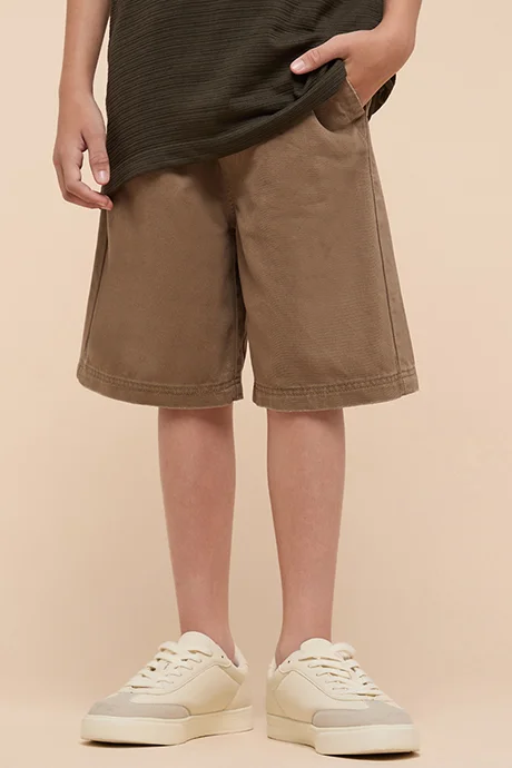 R&B Solid Shorts with Elastic Waist