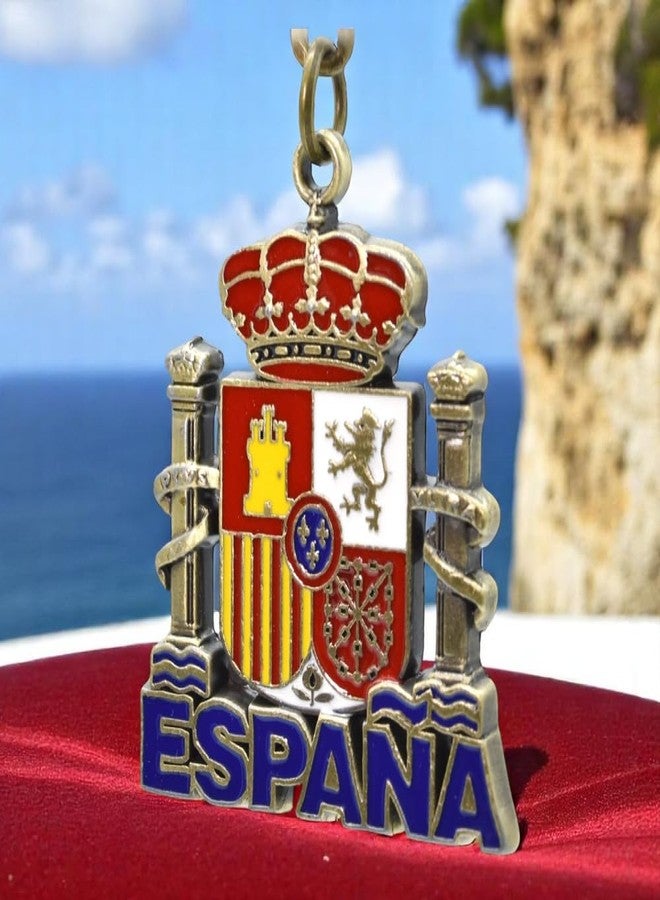 BDM Original metal keychain with engraving of Spain in letters and national flag, for men or women. - Image 2