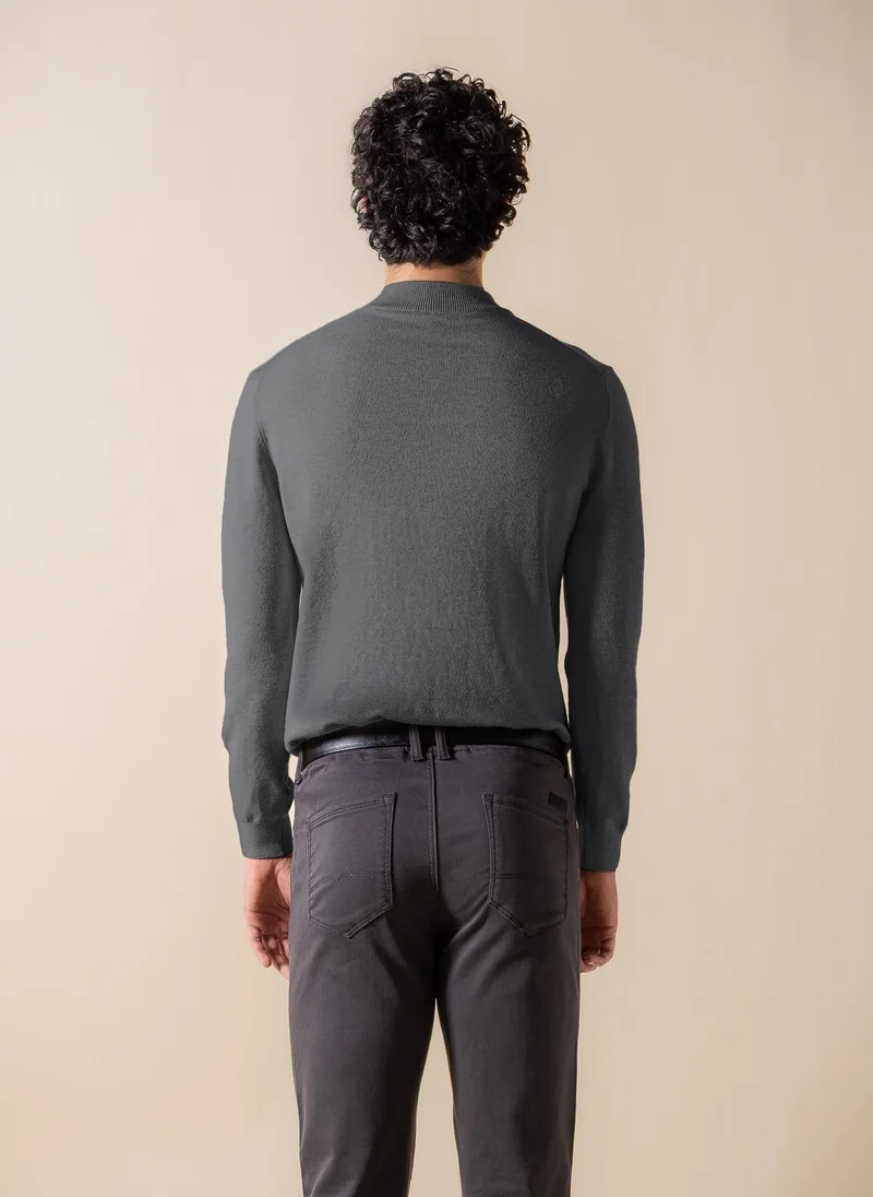 SHAPES FINE KNIT MOCK-NECK SWEATER