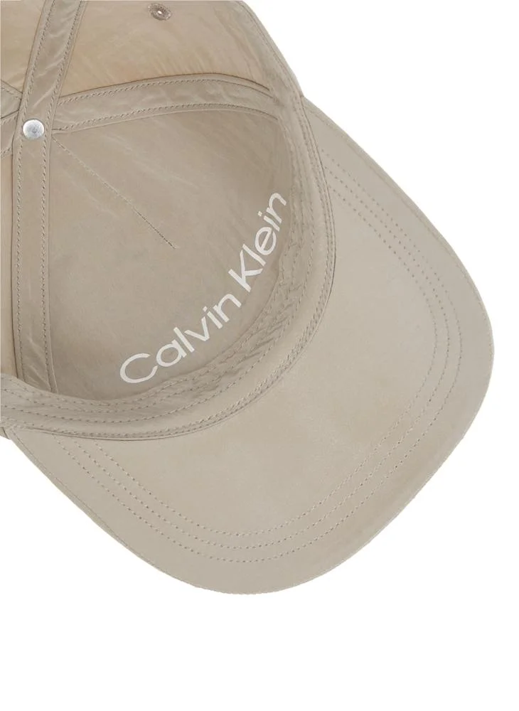 كالفن كلاين Mercerized Baseball Curved Peak Cap
