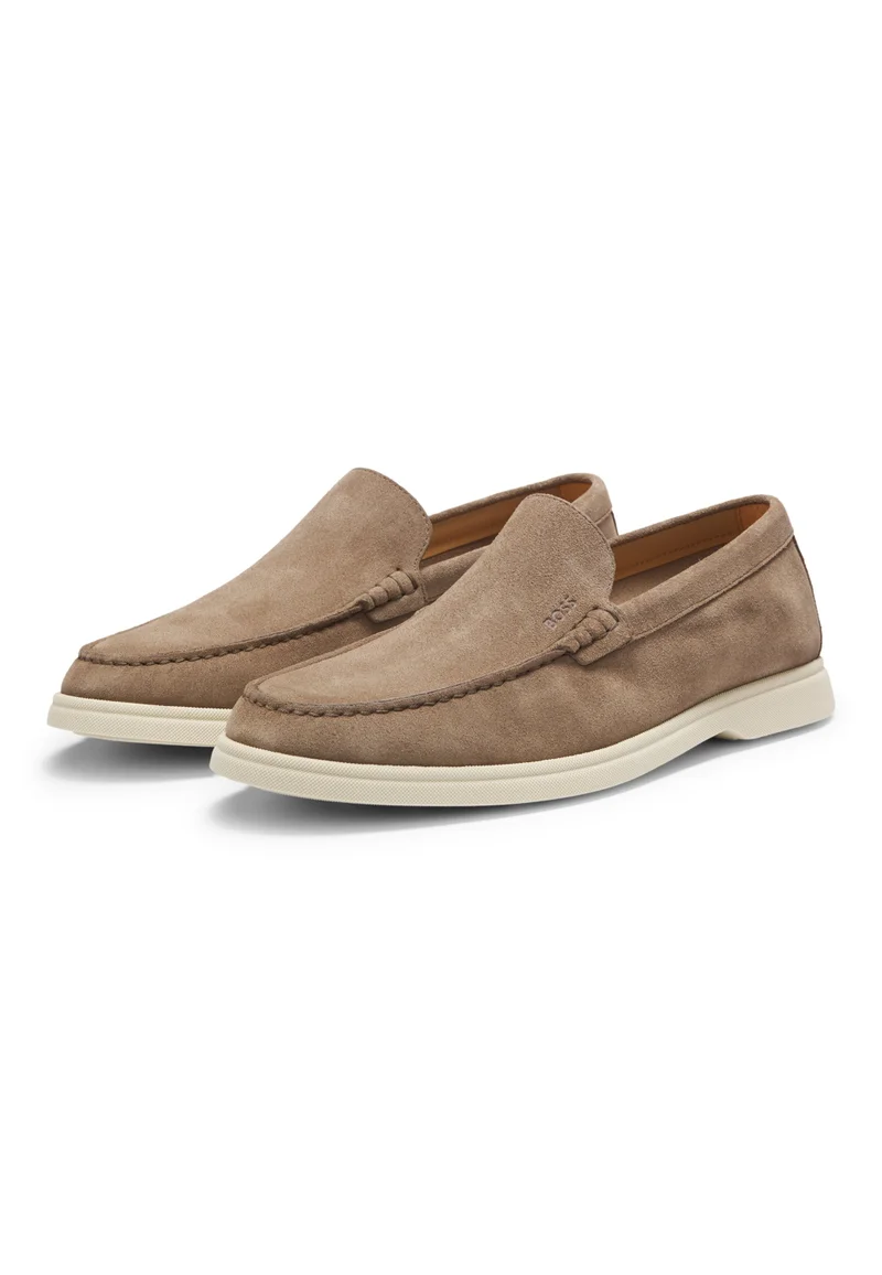 بوس Suede loafers with debossed logo