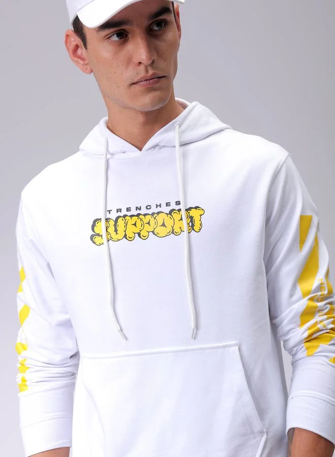 شركة المرآب الهندية Men Regular Fit Placement Print Overhead Hooded Sweatshirt